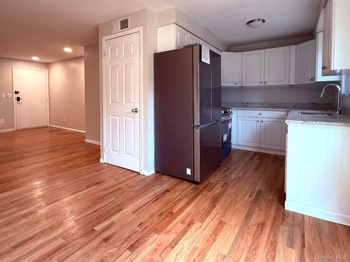 200 Belvedere Rd, Beacon, NY, 12508-2431 | Card Image