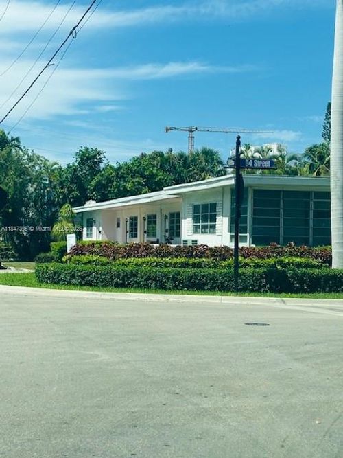 9407-1085 94th St, Bay Harbor Islands, FL, 33154-2304 | Card Image