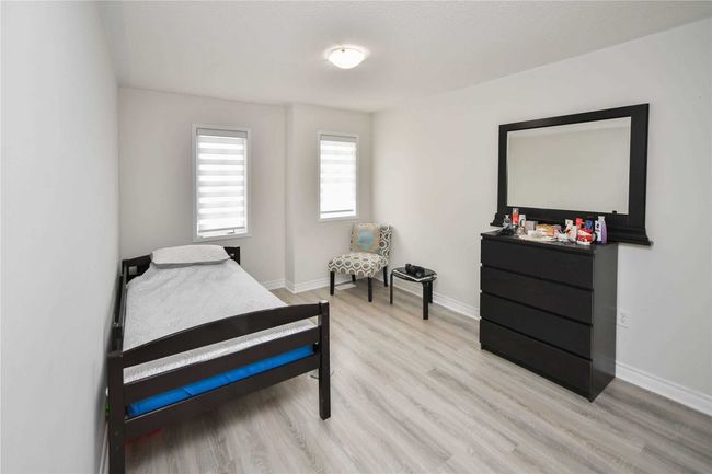 3231 Sharp Rd, House attached with 3 bedrooms, 4 bathrooms and 2 parking in Burlington ON | Image 27