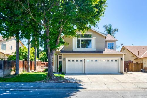 430 De Bord Dr, Tracy, CA, 95376-7043 | Card Image