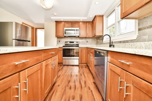 2-77 Swan St, Everett, MA, 02149 | Card Image