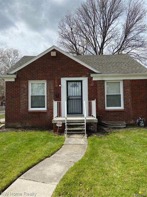9403 Camley St, Detroit, MI, 48224-1253 | Card Image