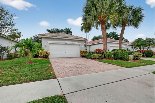 10564 Royal Caribbean Cir, Boynton Beach, FL, 33437-4284 | Card Image