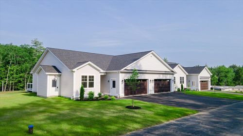 41 Willow Lane, Rindge, NH, 03461 | Card Image