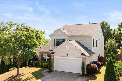 136 Chandler Crest Ct, Greer, SC, 29651-9018 | Card Image