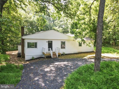 133 Beechwood Ln, HARPERS FERRY, WV, 25425-4870 | Card Image