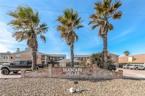 apt-b4-15225 Leeward Dr, Corpus Christi, TX, 78418-8018 | Card Image