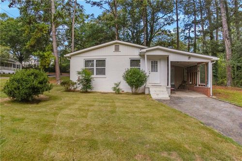695 Trout St Ne, marietta, GA, 30060-1832 | Card Image