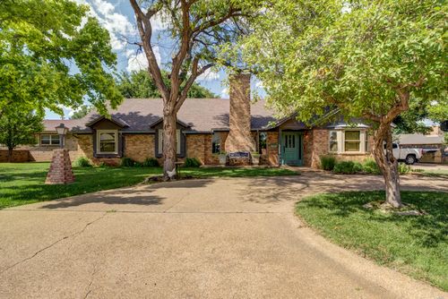902 Jefferson Street, Plainview, TX, 79072 | Card Image