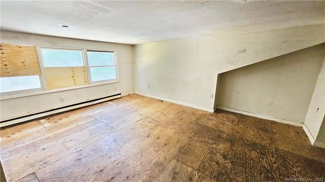 8 Andrews St, House other with 4 bedrooms, 3 bathrooms and null parking in Pawcatuck CT | Image 22