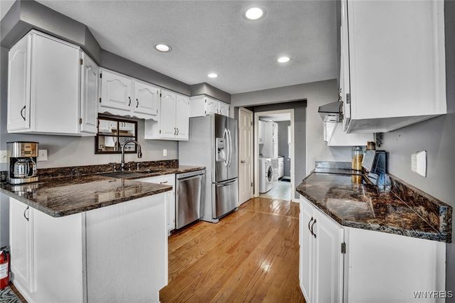 Kitchen | Image 14