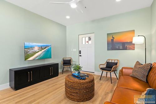 402-111 W Sunny Isle St, South Padre Island, TX, 78597-6725 | Card Image