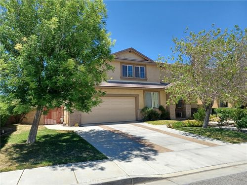 37105 Firethorn St, Palmdale, CA, 93550-7393 | Card Image