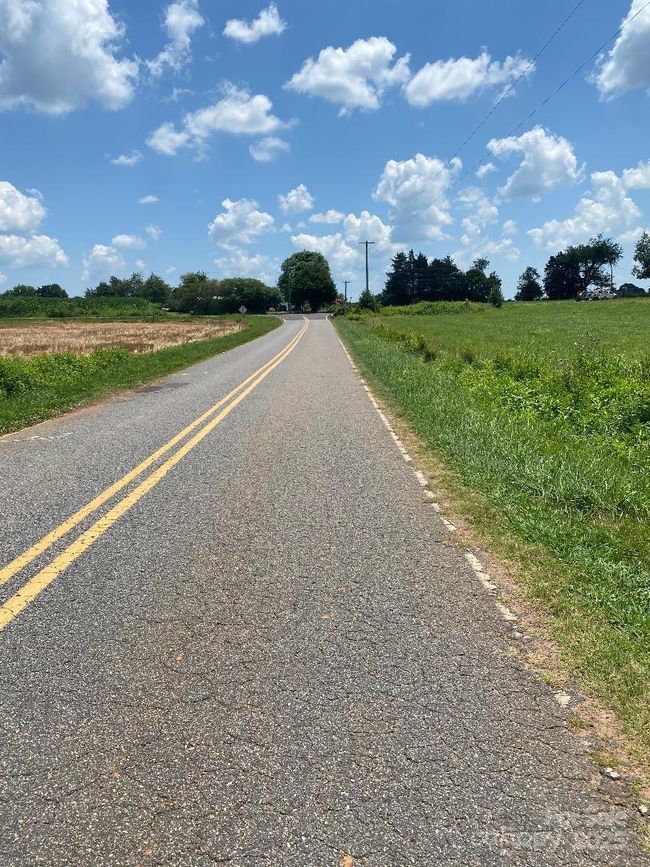 From West side to East side road | Image 6