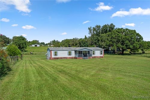 9832 S Buckskin Ave, FLORAL CITY, FL, 34436-3887 | Card Image