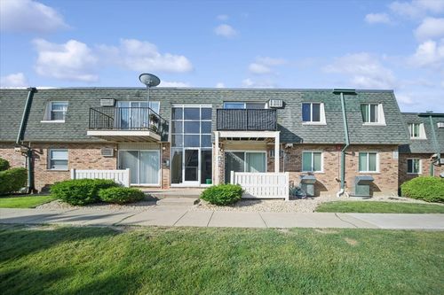 210-9954 S 84th Ter, Palos Hills, IL, 60465-1220 | Card Image
