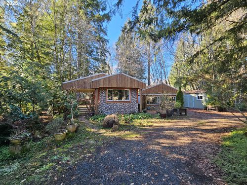 15216 Creek View Ln, Vernonia, OR, 97064-9417 | Card Image