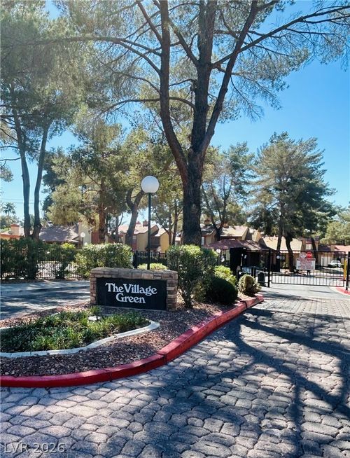 2367 Pickwick Dr, Henderson, NV, 89014-3755 | Card Image