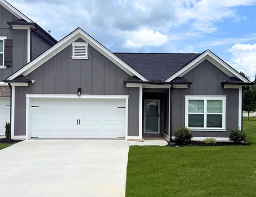 1657 Destiny Dr, Hixson, TN, 37343-6356 | Card Image