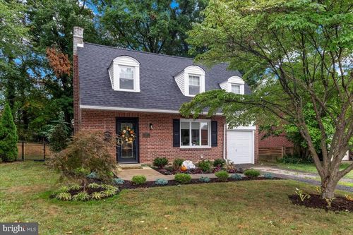 67 Lownes Ln, SPRINGFIELD, PA, 19064-2339 | Card Image