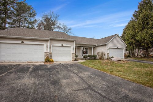 39-6825 Windwater Ct, Norton Shores, MI, 49444-7736 | Card Image