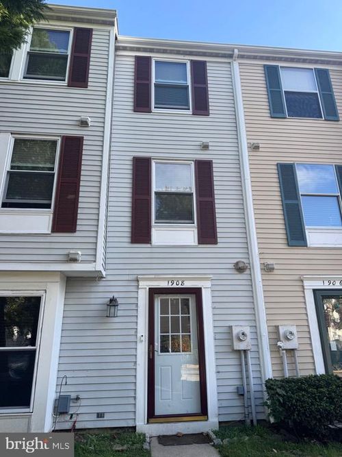 1908 Greenwood Dr, LINDENWOLD, NJ, 08021-6784 | Card Image