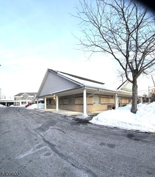 1499 Union Valley Rd, West Milford, NJ, 07480-1447 | Card Image