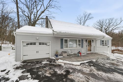 279 Millington Rd, Cortlandt Mnr, NY, 10567-1646 | Card Image