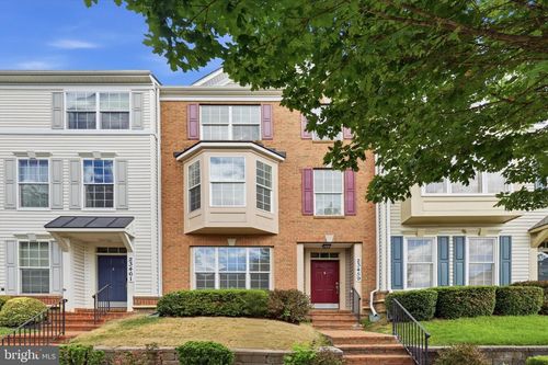 23459 Arora Hills Dr, CLARKSBURG, MD, 20871-3308 | Card Image