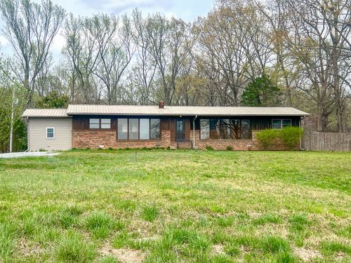 326 Fancy Rd, Dresden, TN, 38225-2035 | Card Image