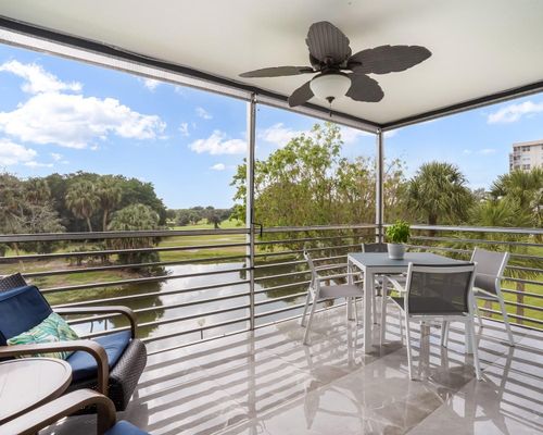 apt-306-3510 Oaks Way, Pompano Beach, FL, 33069-5363 | Card Image