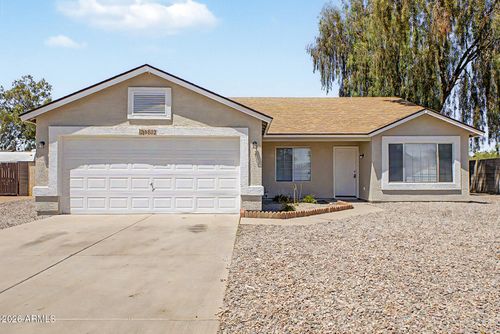 6802 W Crittenden Lane, Phoenix, AZ, 85033 | Card Image
