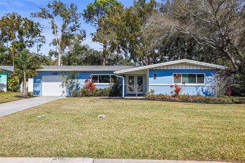 1042 Idlewild Dr N, DUNEDIN, FL, 34698-3101 | Card Image