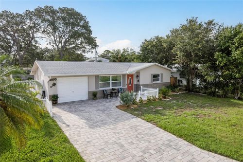 2005 Jefferson Ave, DUNEDIN, FL, 34698-2614 | Card Image
