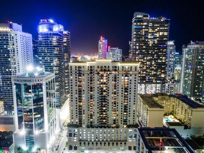 APT-2410 - 999 Sw 1 St Ave, Condo with 1 bedrooms, 1 bathrooms and null parking in Miami FL | Image 27