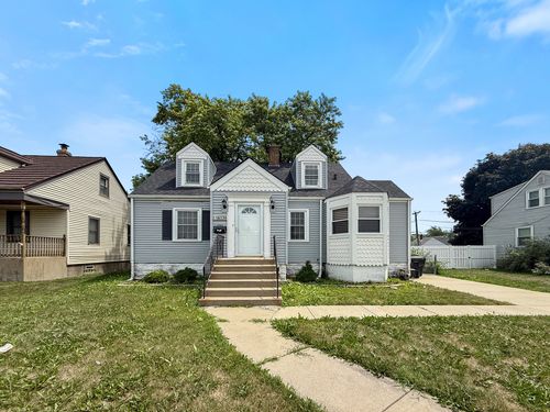 16339 State St, South Holland, IL, 60473-2042 | Card Image