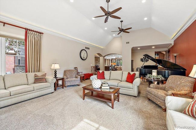 1330 Oxford Rd, House other with 8 bedrooms, 8 bathrooms and null parking in Bloomfield Hills MI | Image 9