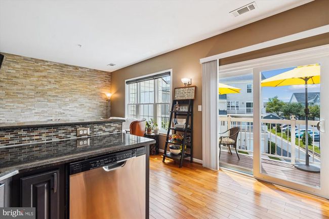 623-B - 623 Main St, Townhouse with 3 bedrooms, 3 bathrooms and null parking in GAITHERSBURG MD | Image 12