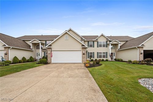 1266 Hidden Harbor Dr, Fairport Harbor, OH, 44077-5594 | Card Image