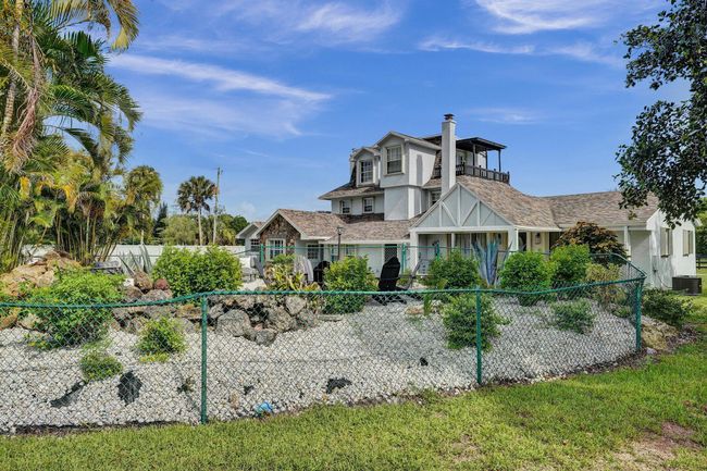 502 Rambling Drive Cir, House other with 5 bedrooms, 3 bathrooms and null parking in Wellington FL | Image 4