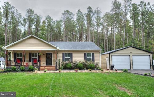 2635 Bumpass Rd, Beaverdam, VA, 23015-1801 | Card Image