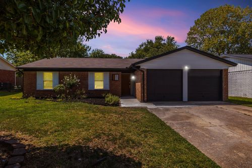 602 S Waxahachie St, Mansfield, TX, 76063-2166 | Card Image