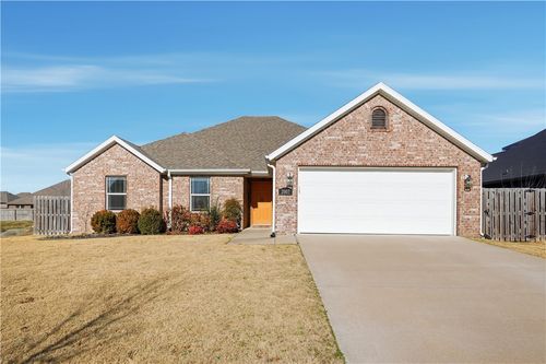 2007 W Gilligan Ave, Rogers, AR, 72758-6048 | Card Image