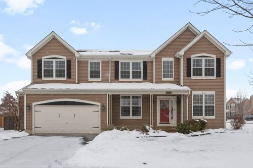 658 N Silver Leaf Ln, Round Lake, IL, 60073-5266 | Card Image
