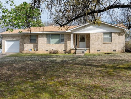 700 Young St, Arkoma, OK, 74901-3655 | Card Image