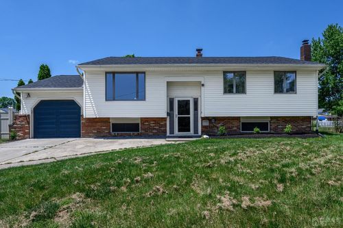 2 Camelot Ct, Blackwood, NJ, 08012-4501 | Card Image