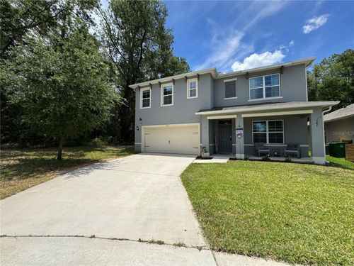 325 Charles Dr, DELAND, FL, 32724-7576 | Card Image