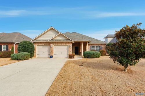 104 Somerset Park Drive, Huntsville, AL, 35811 | Card Image