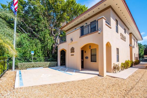 87847 Overseas Hwy, Islamorada, FL, 33036-3075 | Card Image