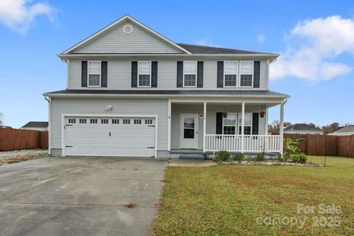 113 Woods Run Cir, Richlands, NC, 28574-8418 | Card Image